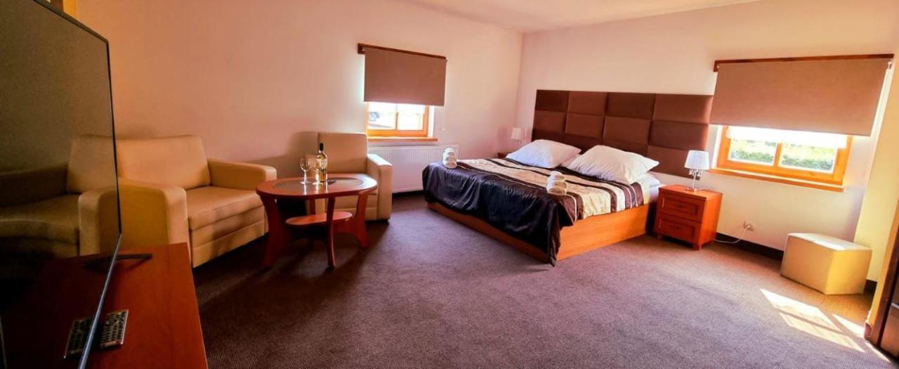 Hotel Karczma U Macieja Болкув Экстерьер фото